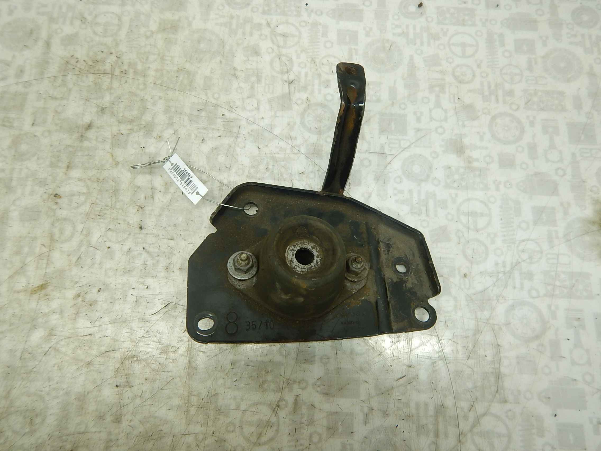 Подушка (опора) крепления КПП Citroen Berlingo 2 (B9) (2008-2018)